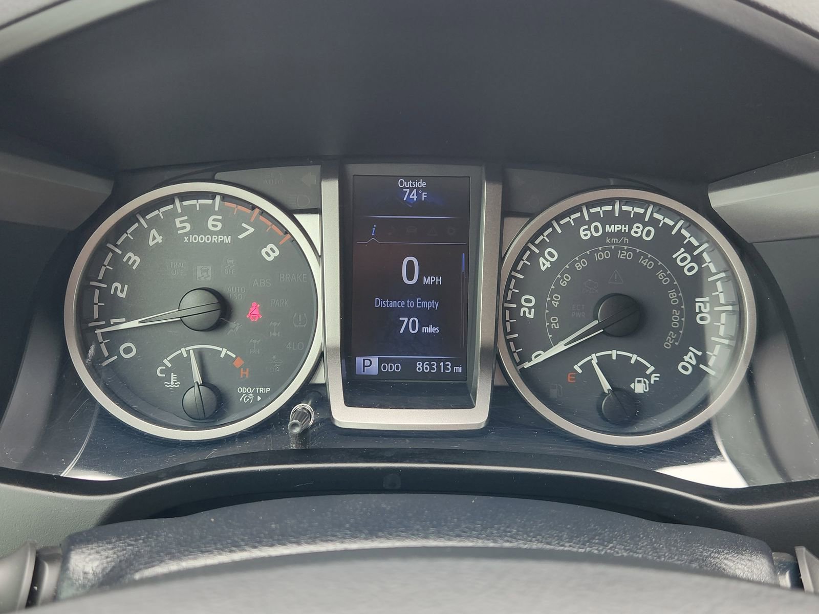 Used 2018 Toyota Tacoma SR5 image 19