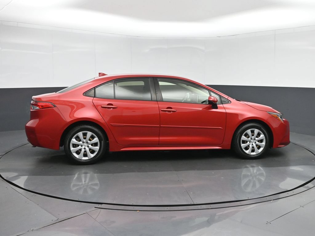 Used 2021 Toyota Corolla LE FWD image 8