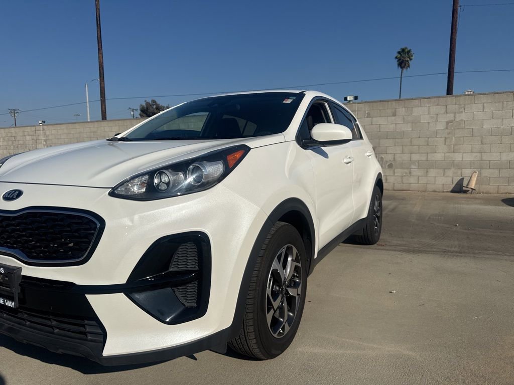 Used 2022 Kia Sportage LX image 1