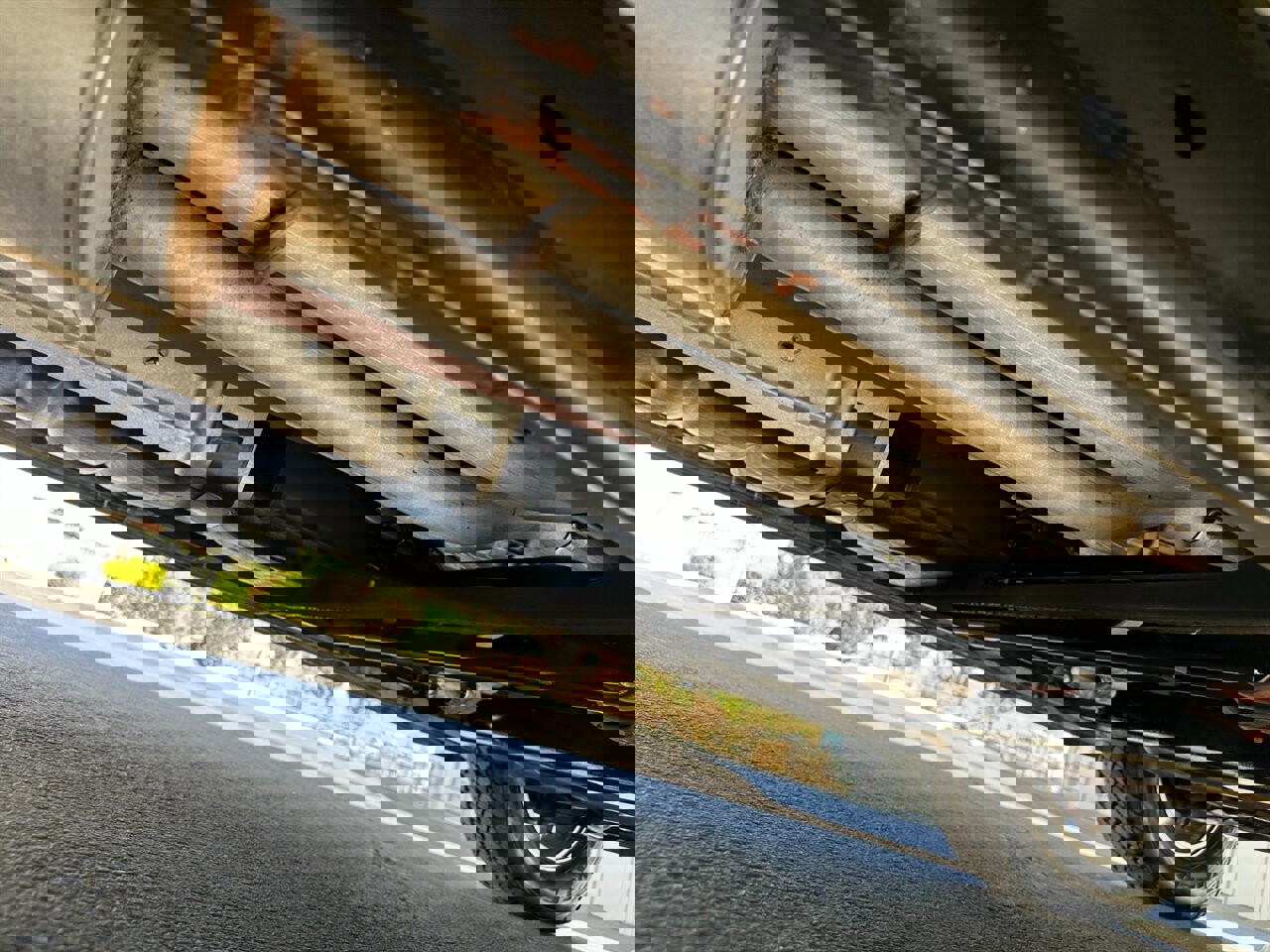 Used 2002 Cadillac Escalade EXT image 68