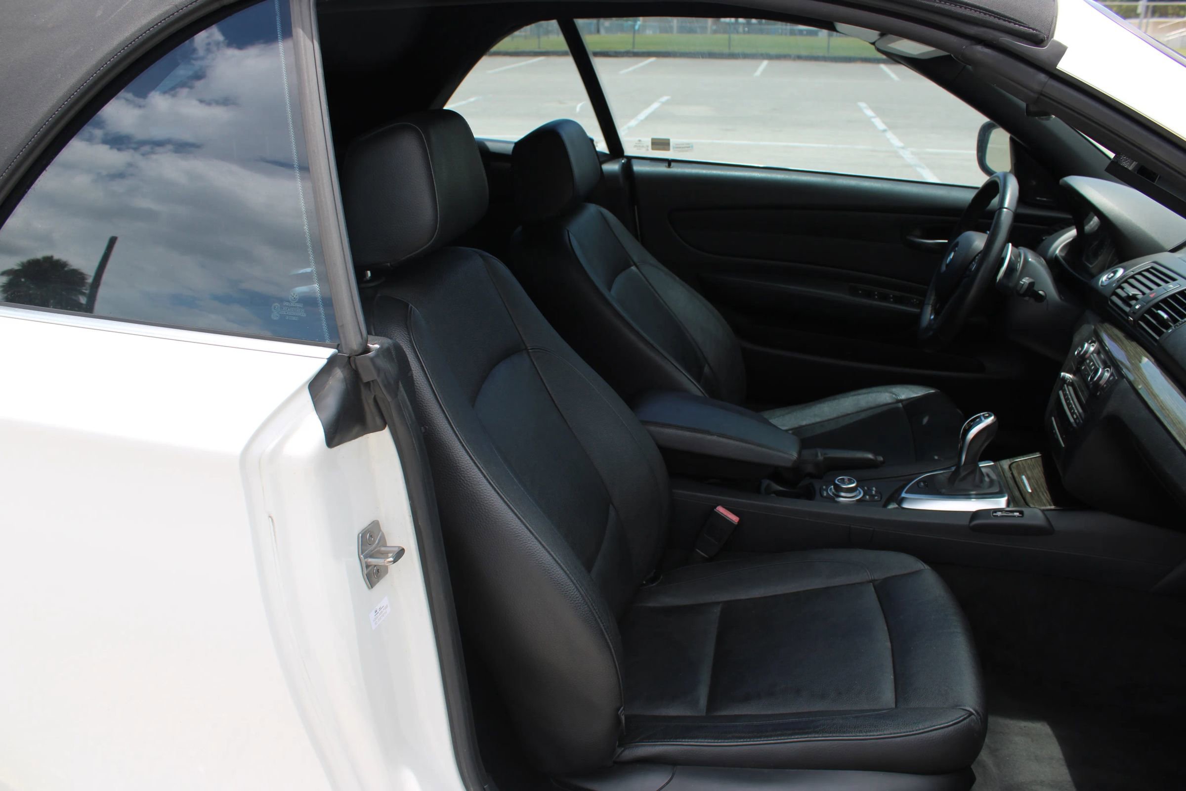 Used 2013 BMW 135i Convertible RWD image 17