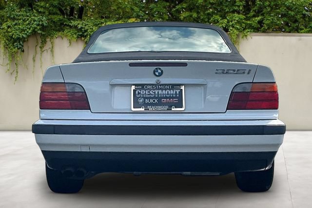 Used 1995 BMW 325i Convertible RWD image 5