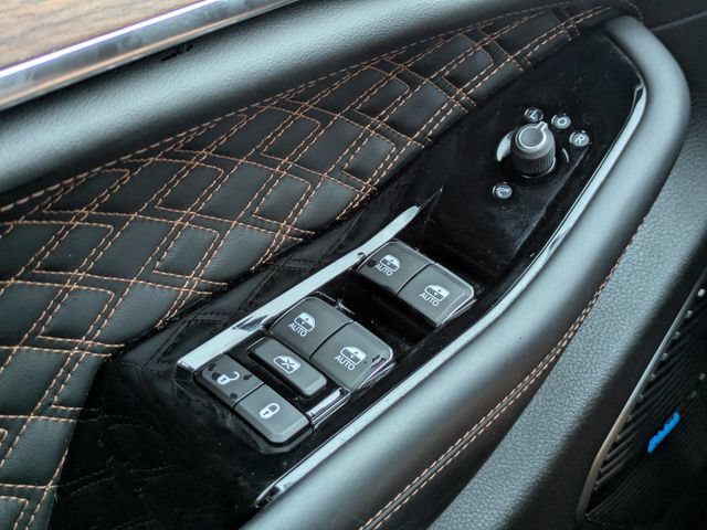 Used 2022 Jeep Grand Cherokee Summit w/ Trailer Tow Prep Group (B) RWD image 35