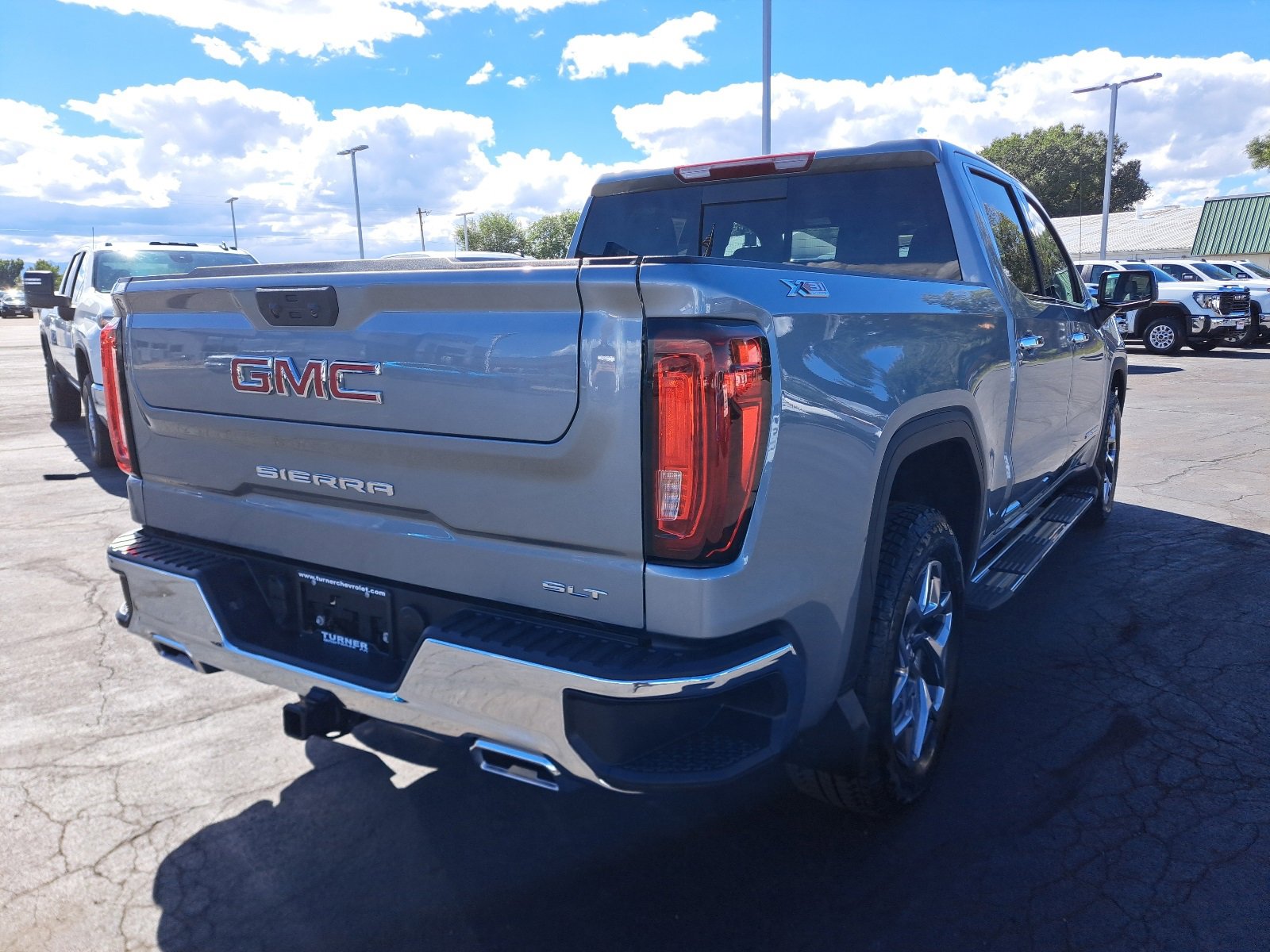 New 2026 GMC Sierra 1500 SLT w/ SLT Premium Package image 3