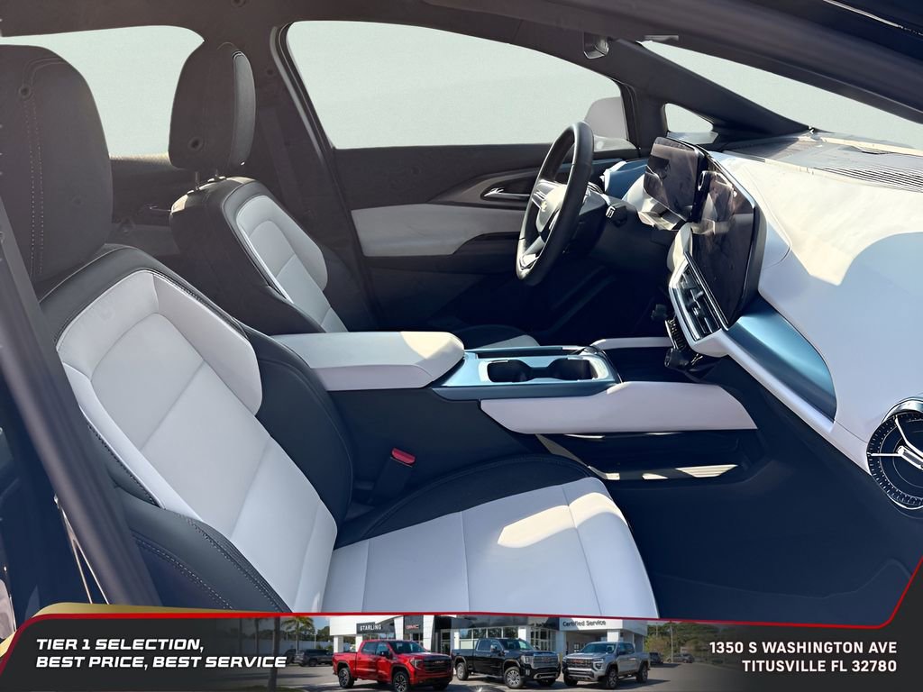 Used 2025 Chevrolet Equinox EV LT image 10