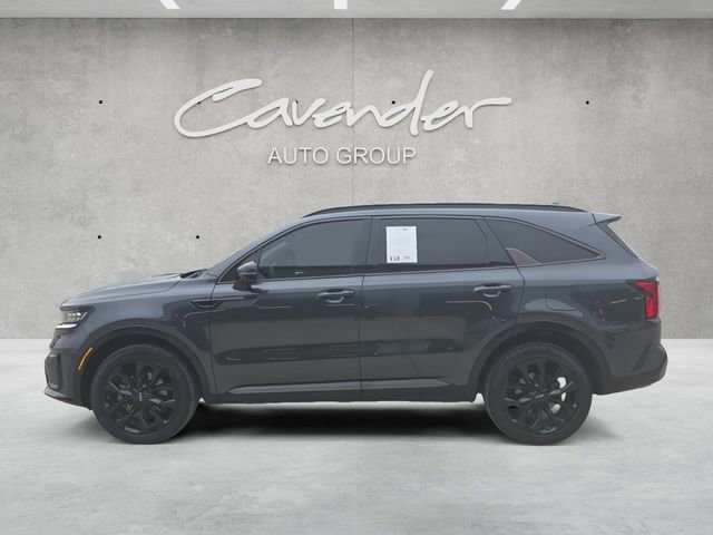 Used 2023 Kia Sorento SX AWD/4WD image 14