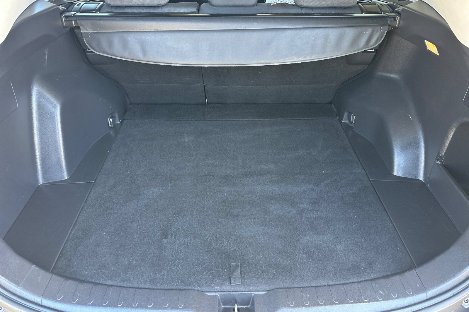 Used 2021 Toyota RAV4 XLE AWD/4WD image 21