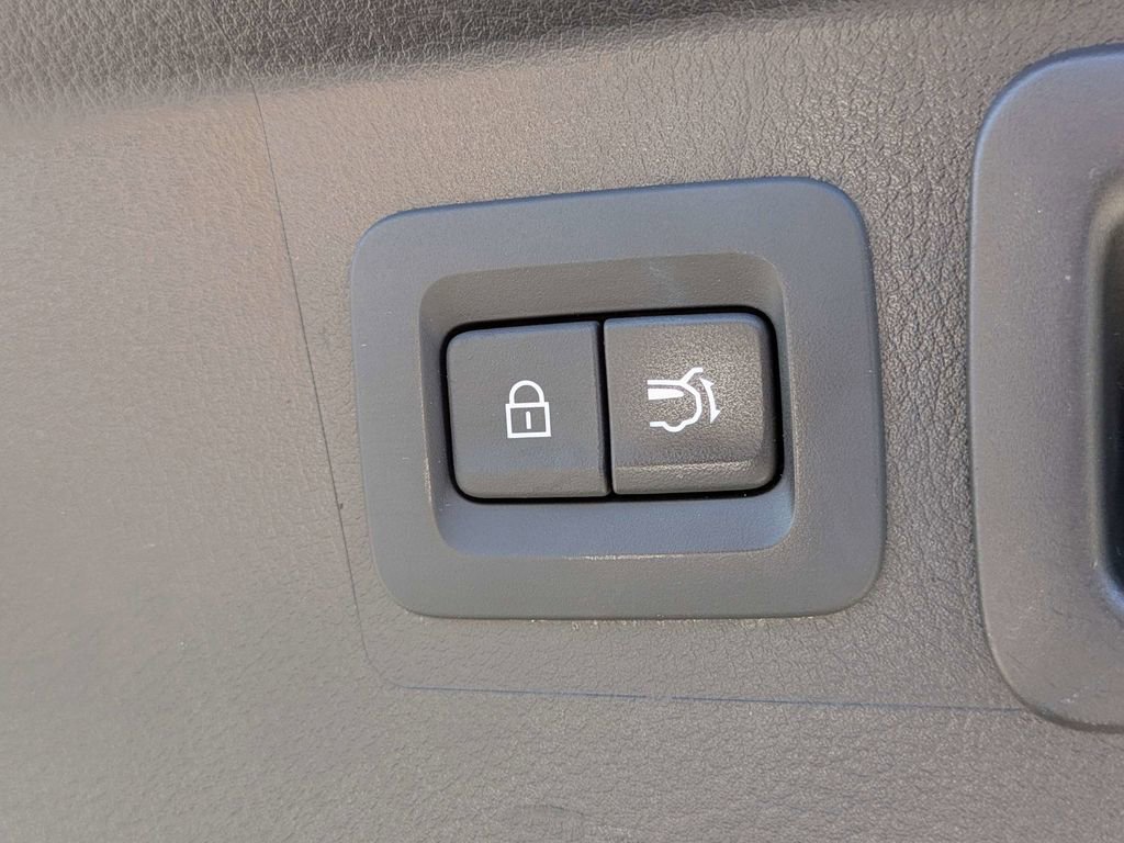 Used 2023 MAZDA CX-50 2.5 S w/ Cargo Package image 10