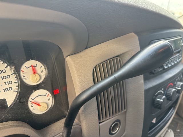 Used 2004 Dodge Ram 1500 Truck SLT w/ Light Group image 23