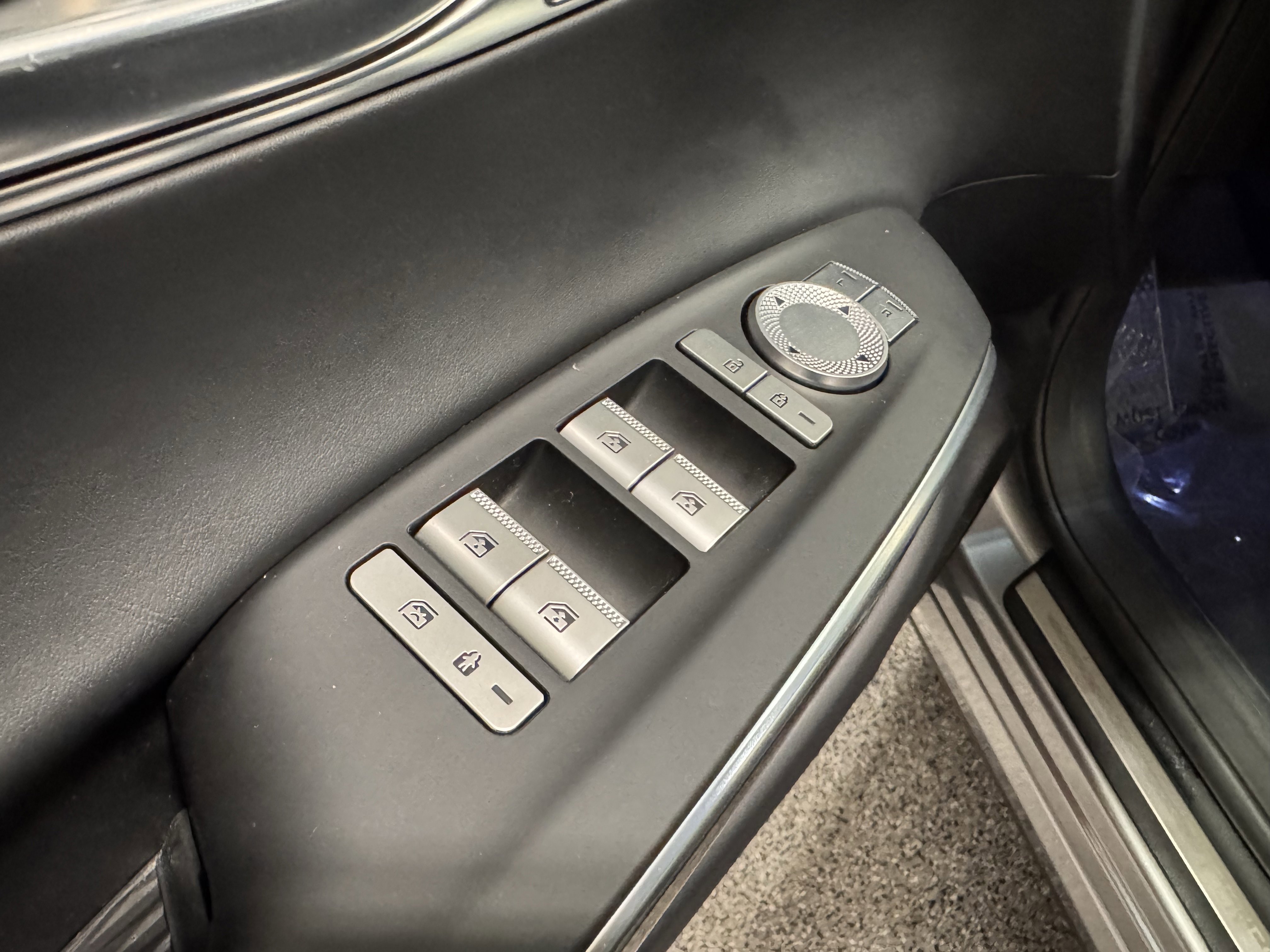 Used 2025 Genesis GV70 2.5T image 22