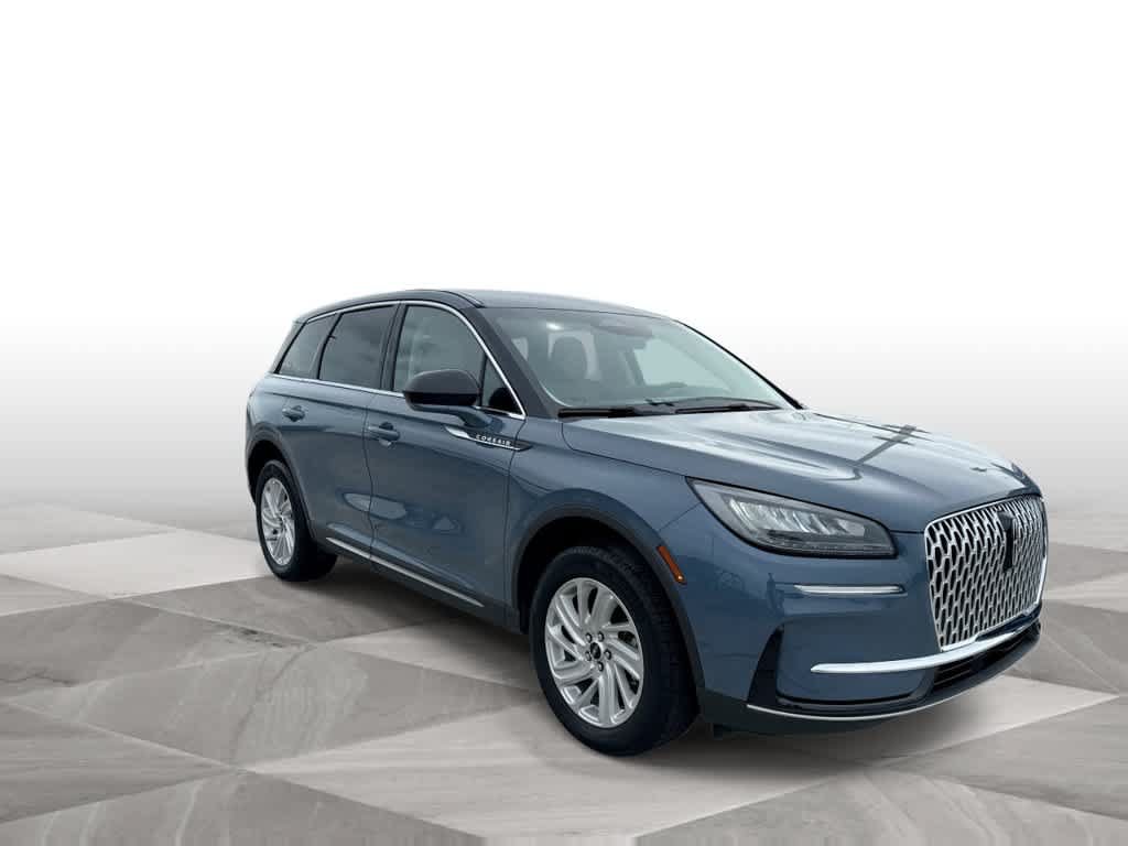 Used 2024 Lincoln Corsair FWD image 2