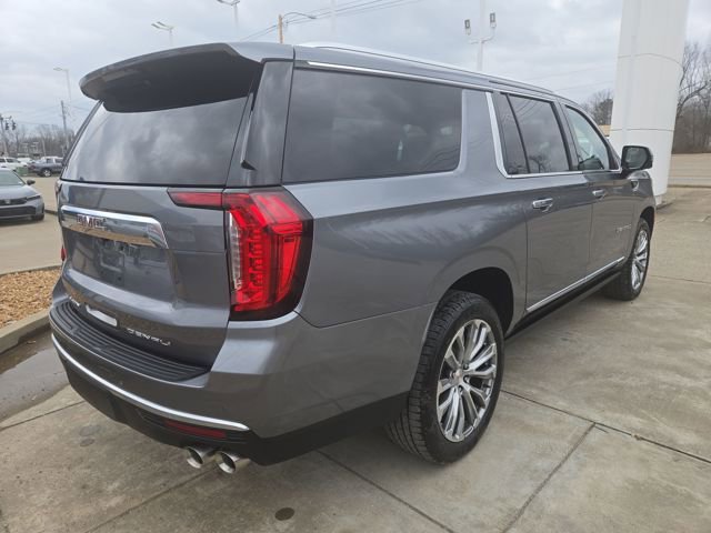 Used 2022 GMC Yukon XL Denali image 5