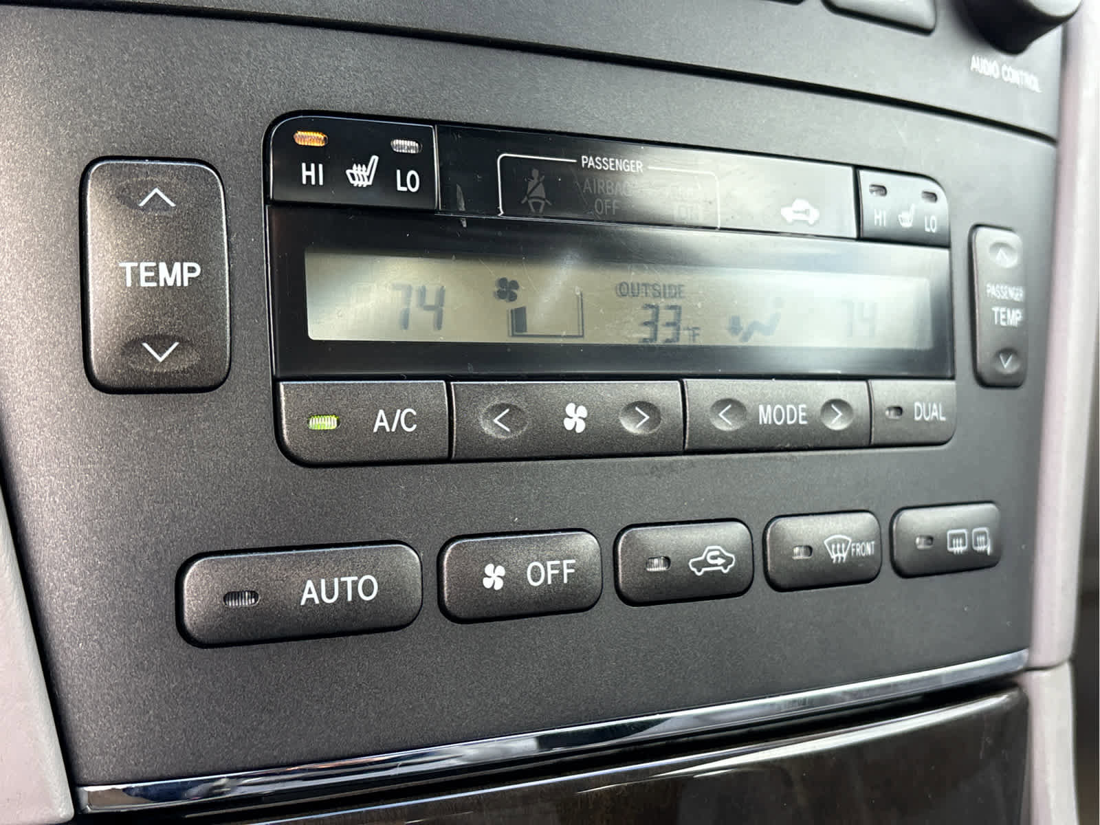 Used 2004 Lexus ES 330 image 16