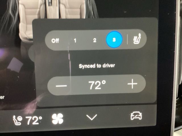 New 2026 Volvo XC90 B6 Plus w/ Protection Package Premier image 25