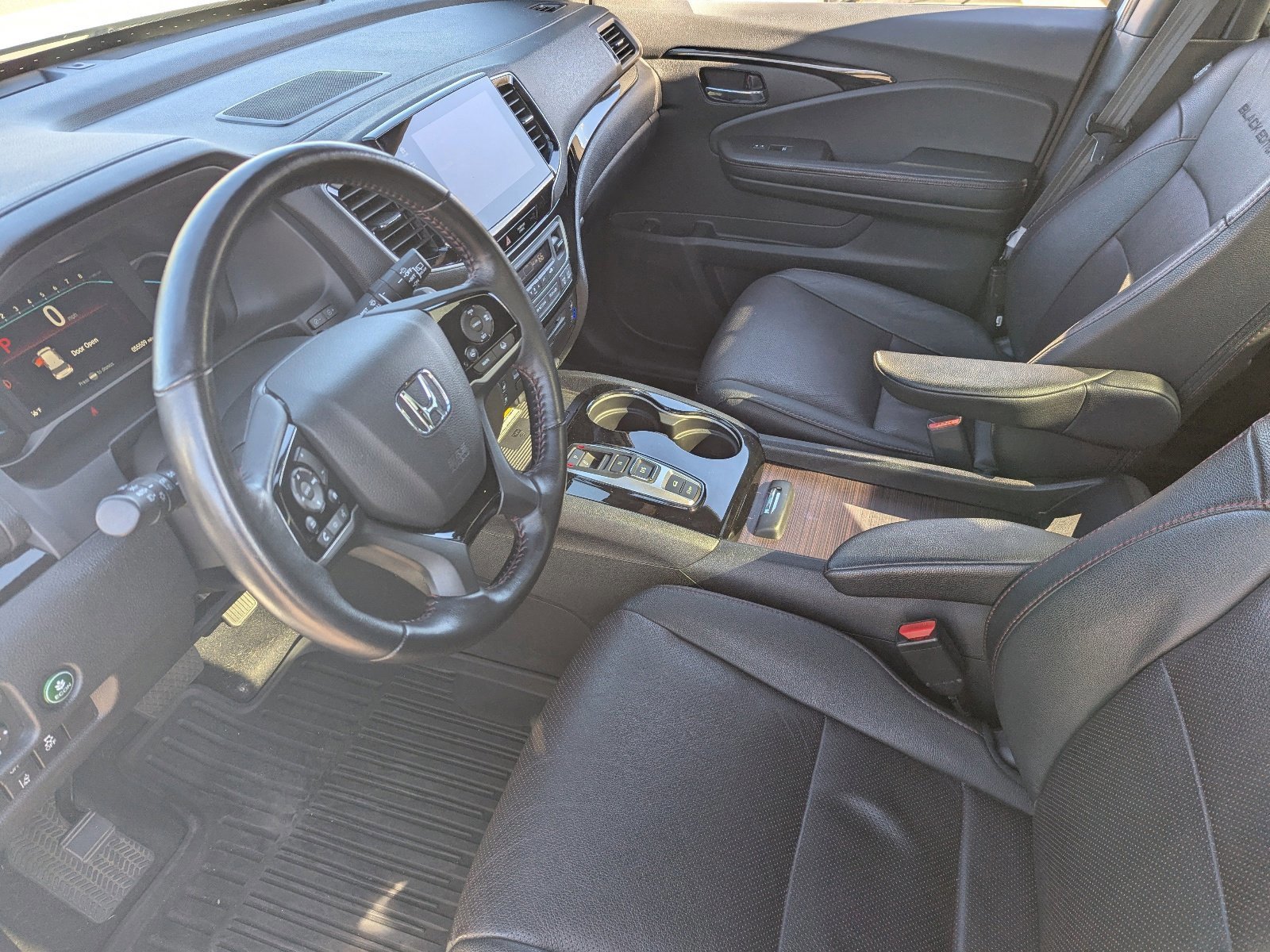 Used 2021 Honda Pilot Black Edition image 22
