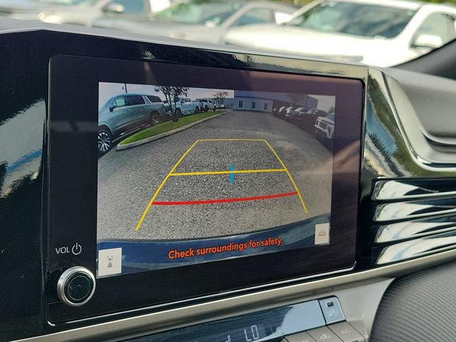 Used 2025 Toyota Camry SE FWD image 31