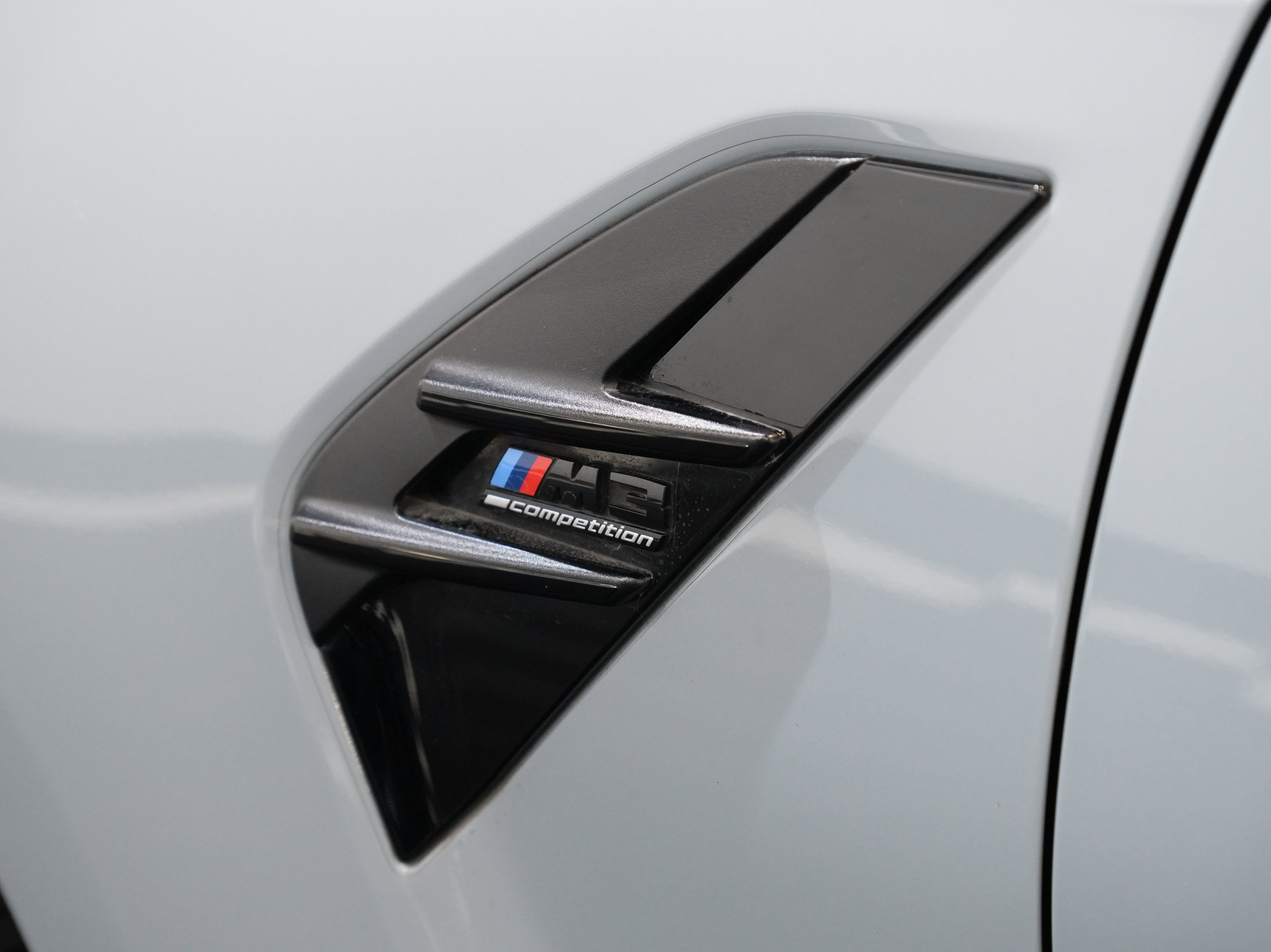 Used 2021 BMW M3 Competition image 16