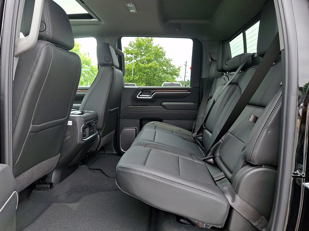 New 2026 GMC Sierra 2500 Denali w/ Denali Reserve Package AWD/4WD image 6
