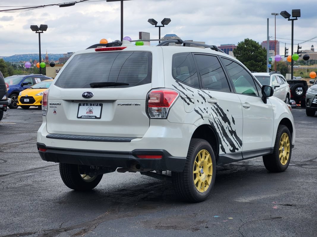 Used 2018 Subaru Forester 2.5i w/ Alloy Wheel Package AWD/4WD image 5