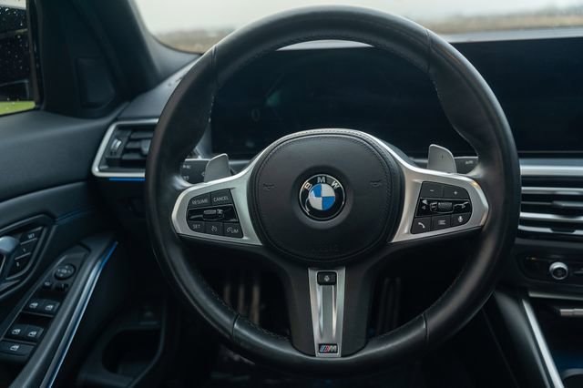 Used 2023 BMW M340i xDrive w/ Premium Package image 12