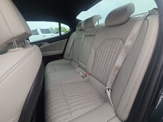 Used 2023 Genesis G70 2.0T w/ Sport Prestige Package RWD image 14