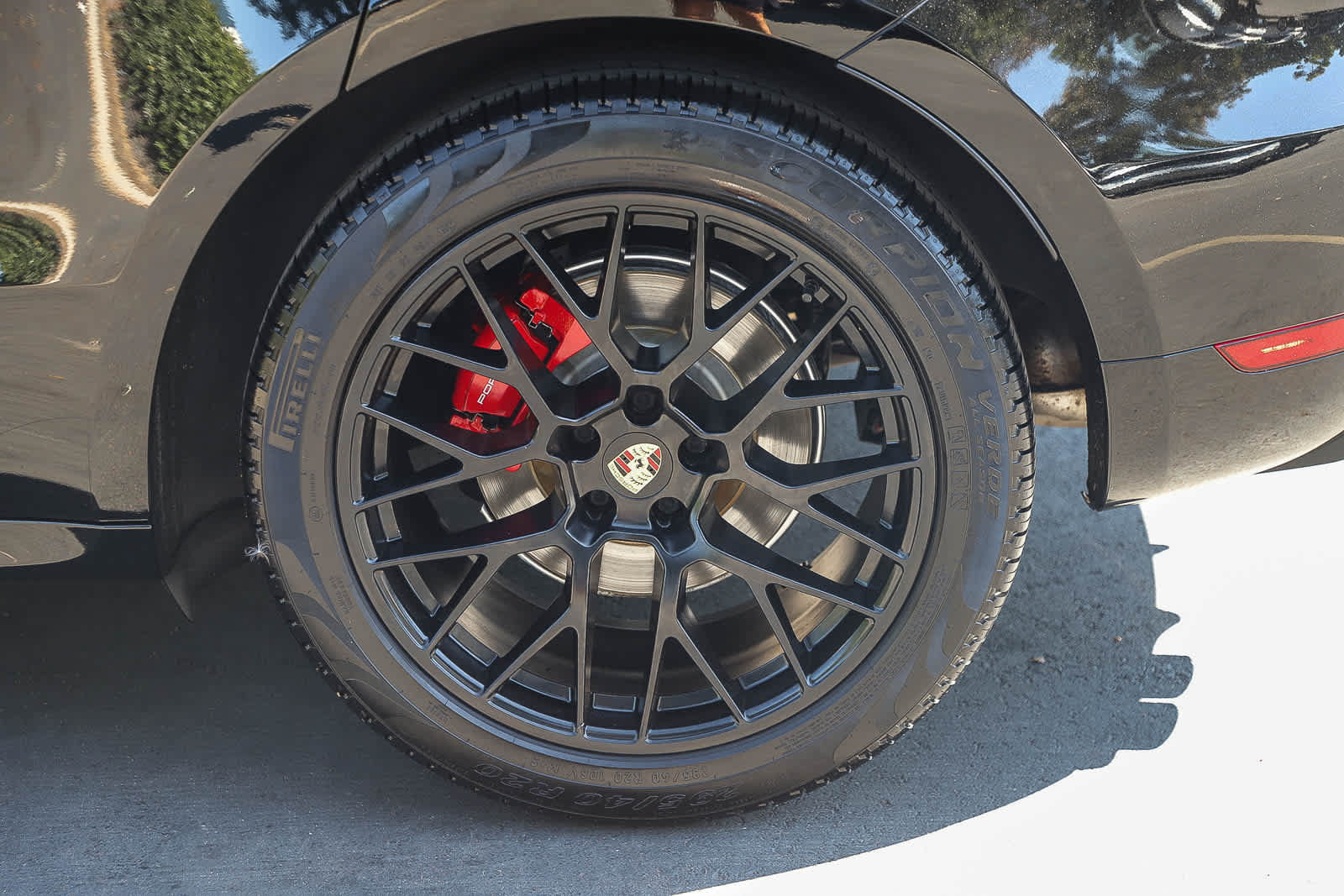 Used 2021 Porsche Macan GTS AWD/4WD image 13