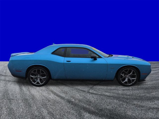 Used 2015 Dodge Challenger R/T Plus RWD image 3
