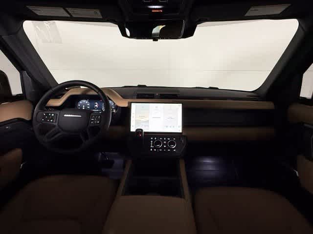New 2026 Land Rover Defender 110 X-Dynamic SE AWD/4WD image 15