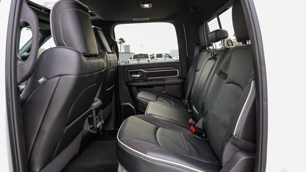 New 2026 RAM 2500 Laramie w/ Night Edition AWD/4WD image 23