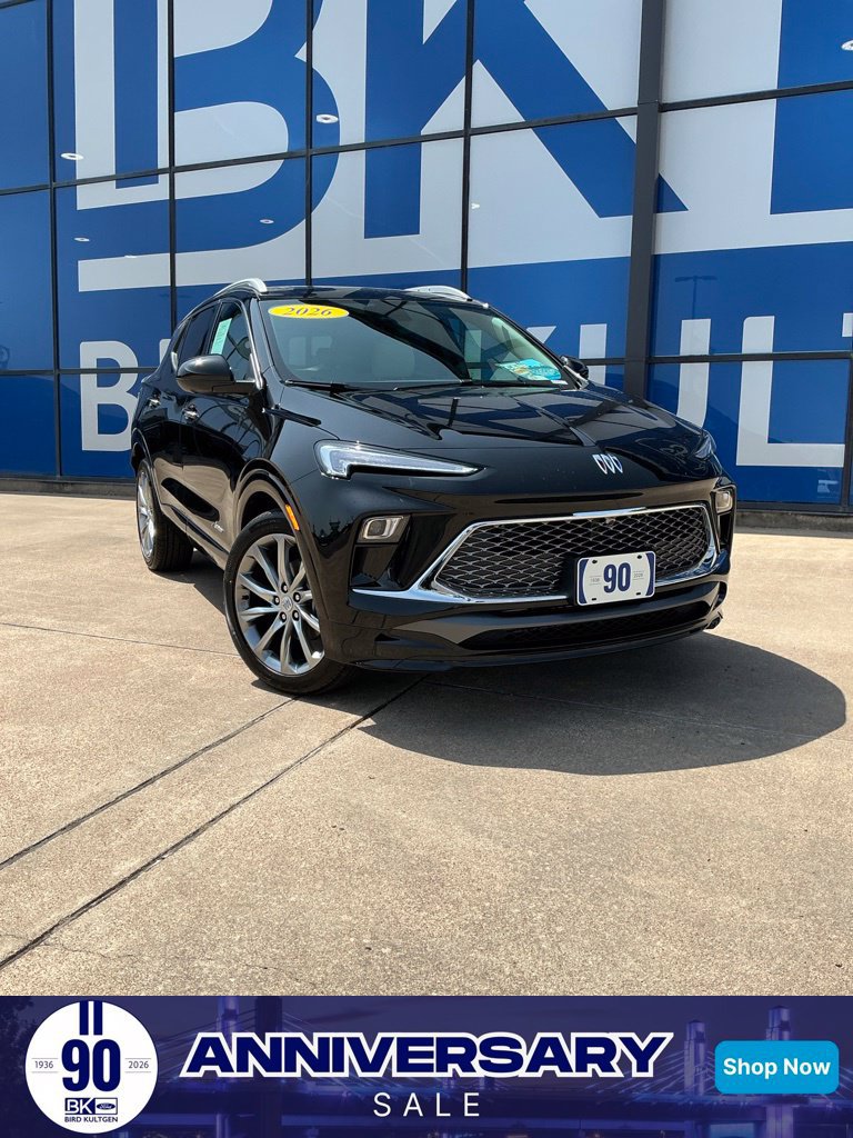 Used 2026 Buick Encore GX Avenir w/ Avenir Technology Package FWD image 1