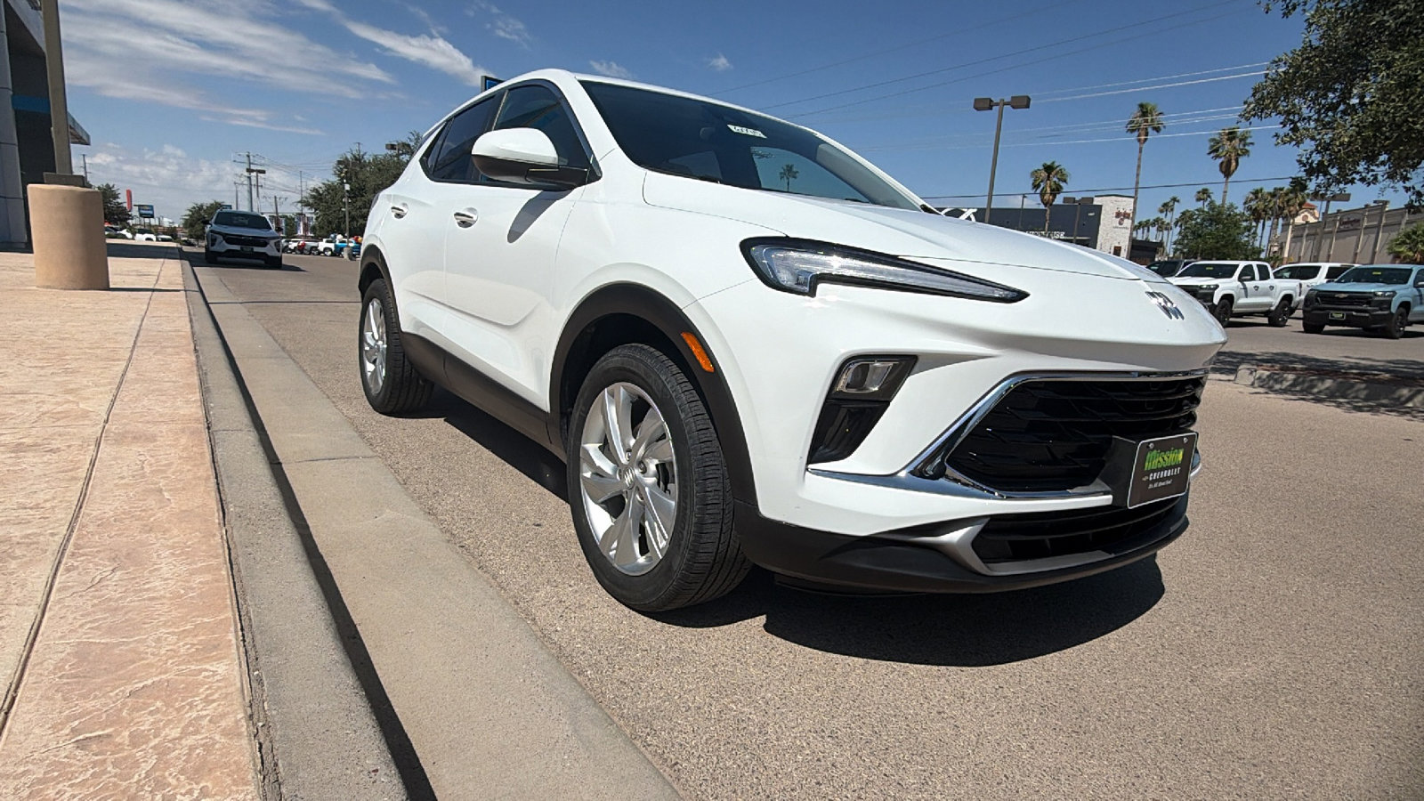 Used 2024 Buick Encore GX Preferred FWD image 6