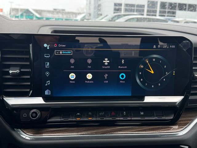 Used 2023 Chevrolet Silverado 1500 LT image 32