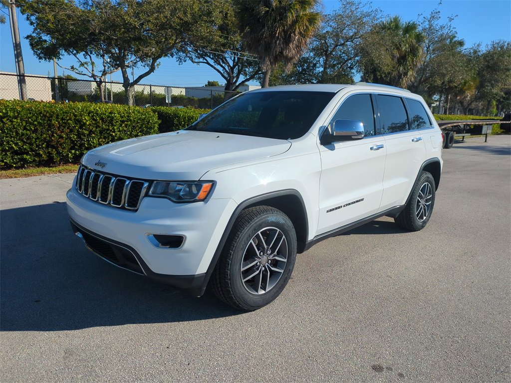 Used 2018 Jeep Grand Cherokee Limited image 10