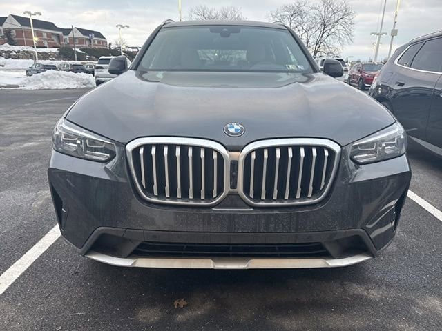Certified 2024 BMW X3 xDrive30i w/ Premium Package image 3