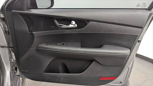 Used 2022 Kia Forte GT-Line w/ GT-Line Premium Package FWD image 22