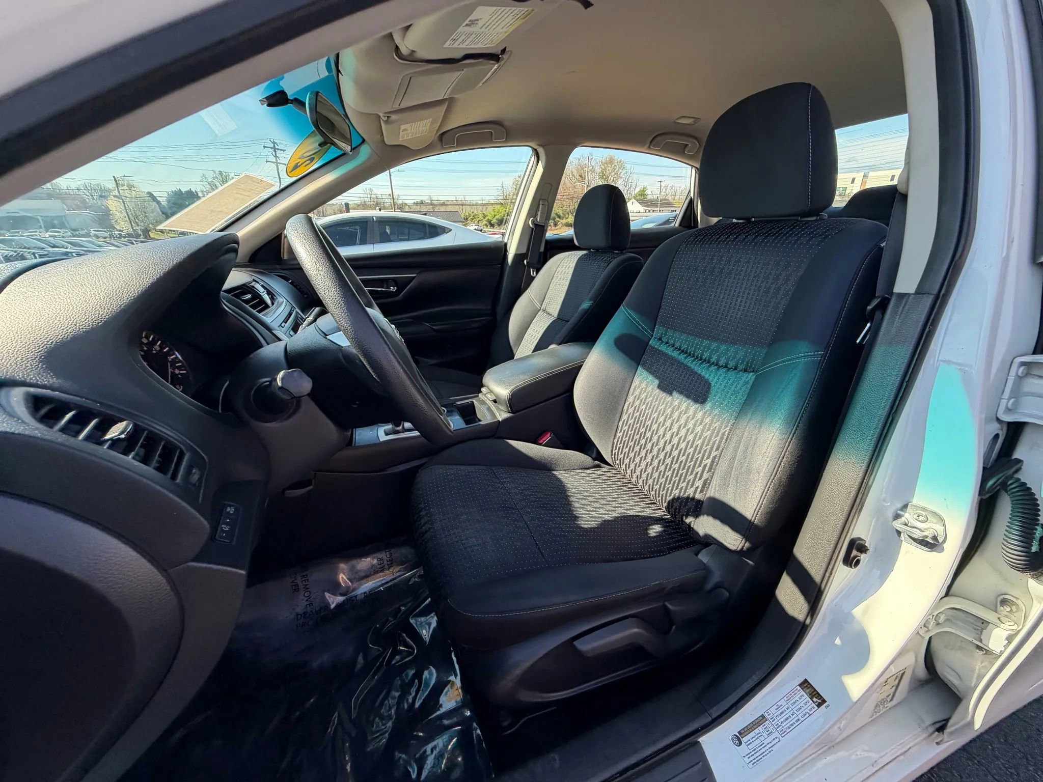 Used 2017 Nissan Altima 2.5 image 19