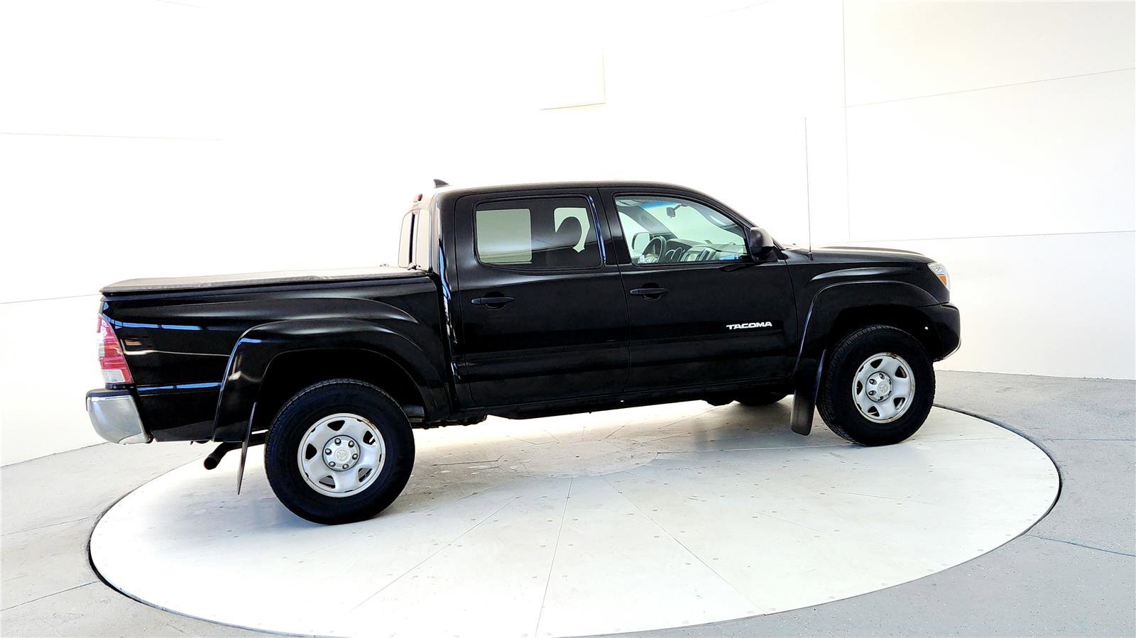 Used 2015 Toyota Tacoma 4x4 Double Cab image 6