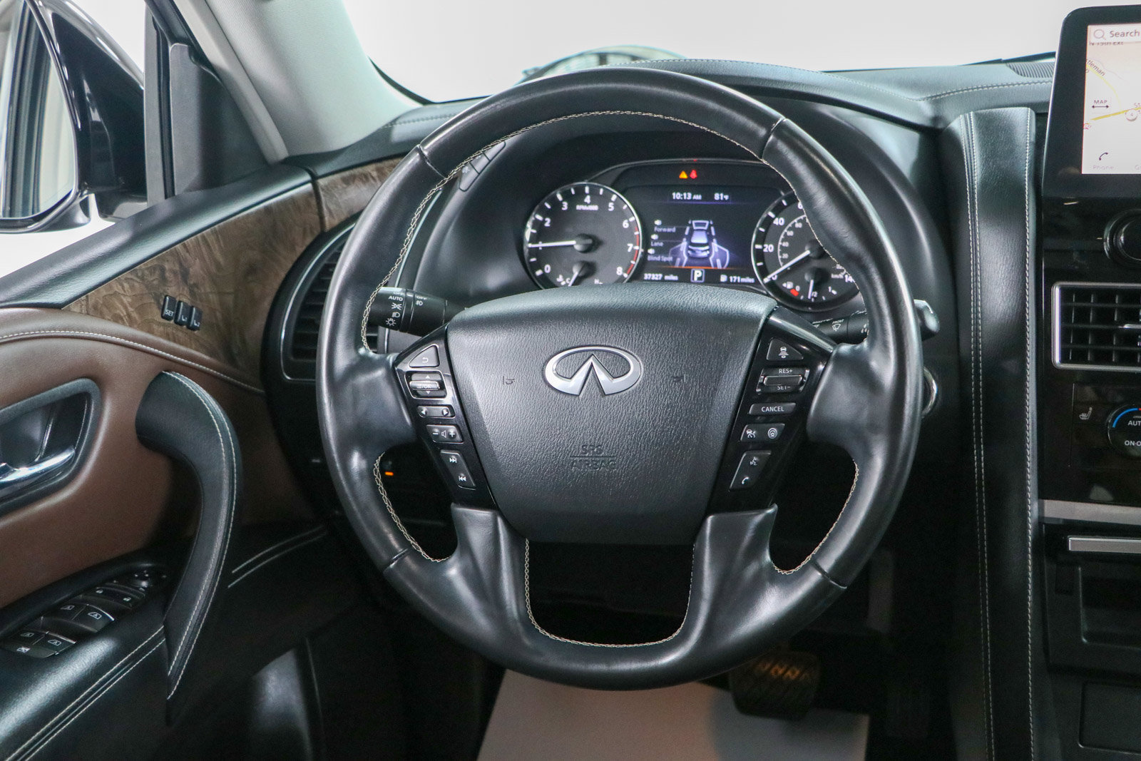Used 2023 INFINITI QX80 Premium Select w/ Cargo Package RWD image 13