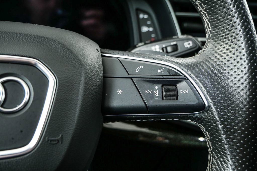 Used 2023 Audi SQ8 Prestige image 12