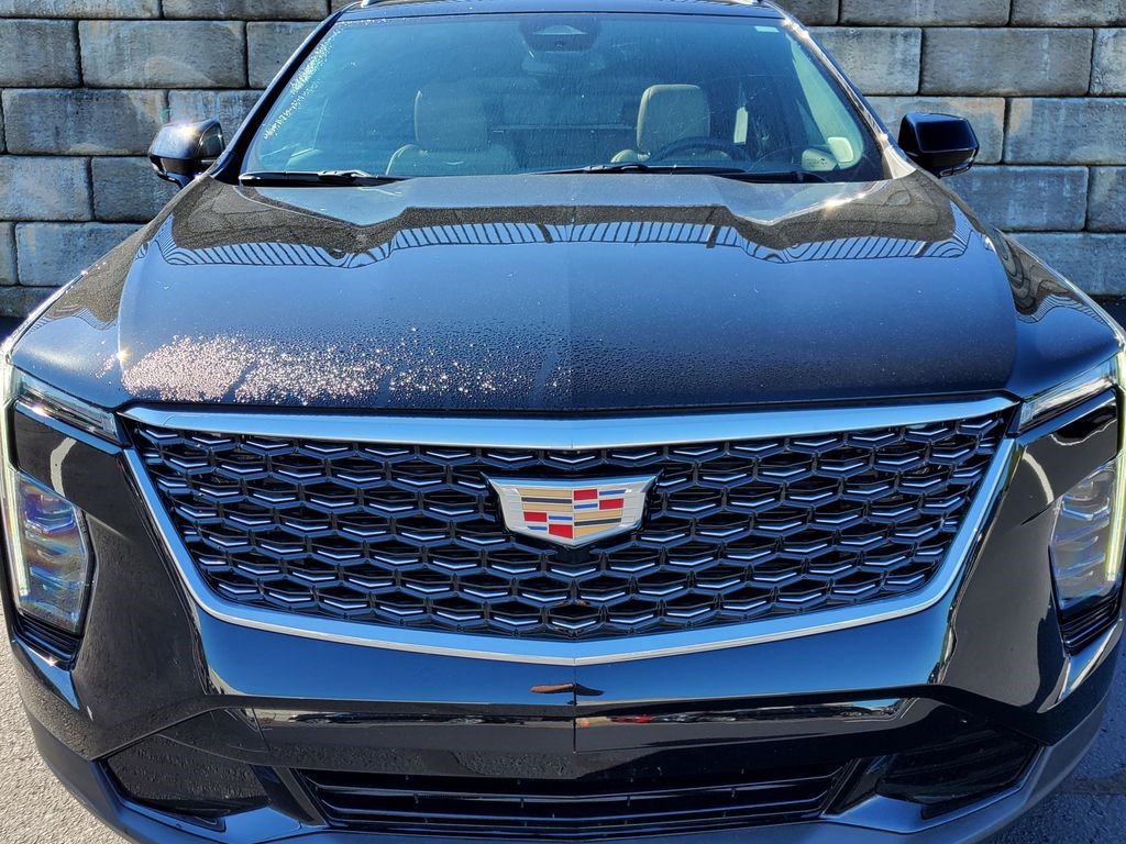 Certified 2024 Cadillac XT4 Premium Luxury AWD/4WD image 8