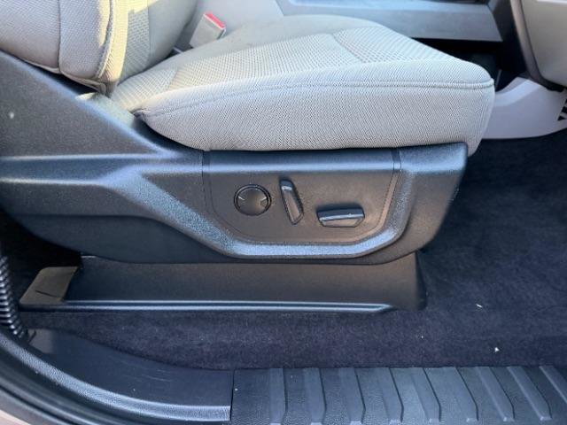 Used 2020 Ford F150 XLT w/ Equipment Group 302A Luxury AWD/4WD image 37