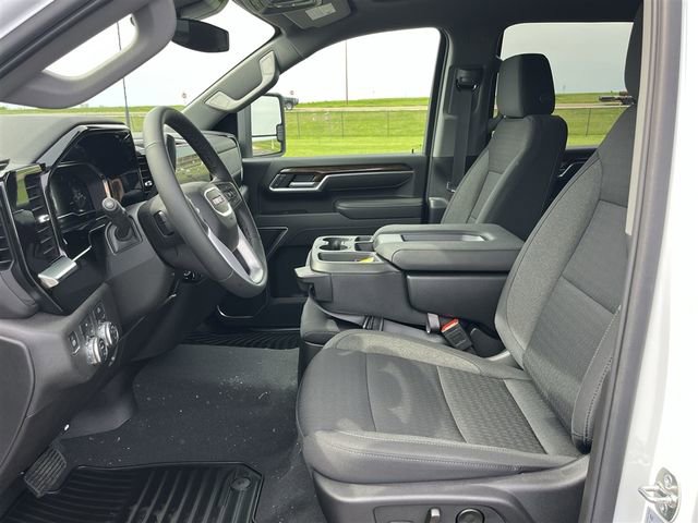 New 2025 GMC Sierra 2500 SLE w/ SLE Value Package; image 19