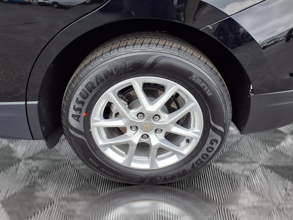 Used 2022 Chevrolet Equinox LT FWD image 21