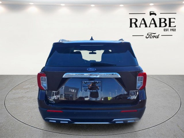 Used 2023 Ford Explorer XLT w/ Equipment Group 202A AWD/4WD image 6