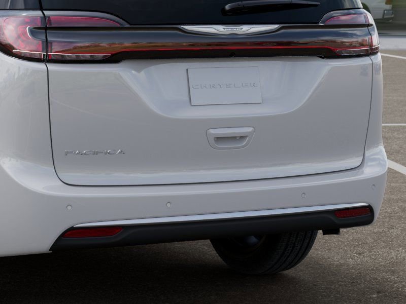 New 2026 Chrysler Pacifica Pinnacle image 13
