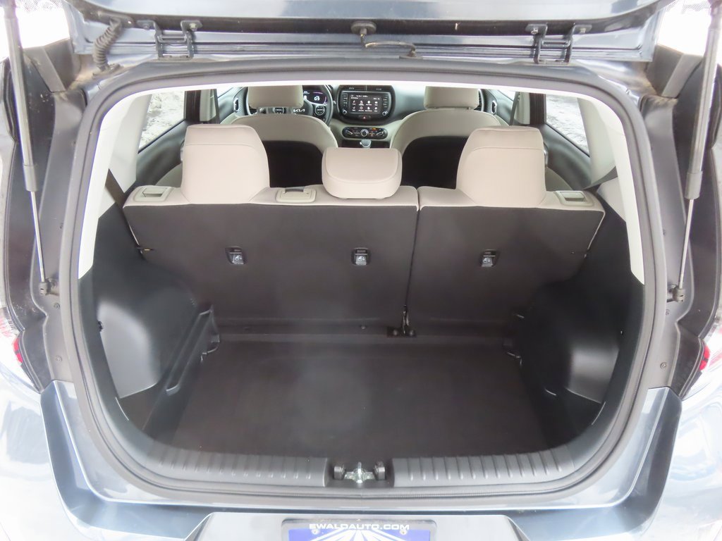 Certified 2023 Kia Soul LX image 13