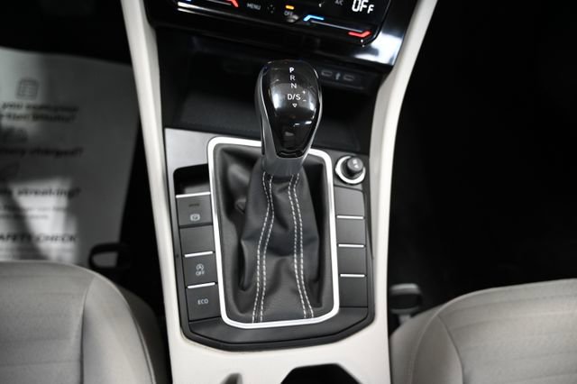 Used 2025 Volkswagen Jetta S image 20