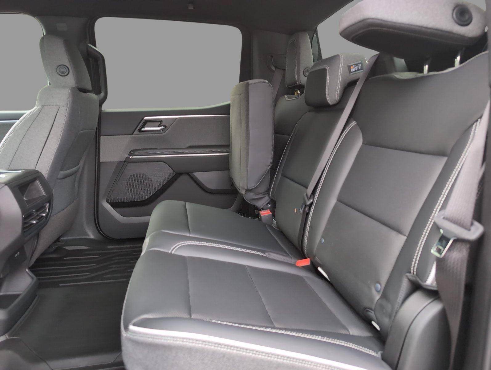 New 2026 GMC Sierra EV Elevation AWD/4WD image 24