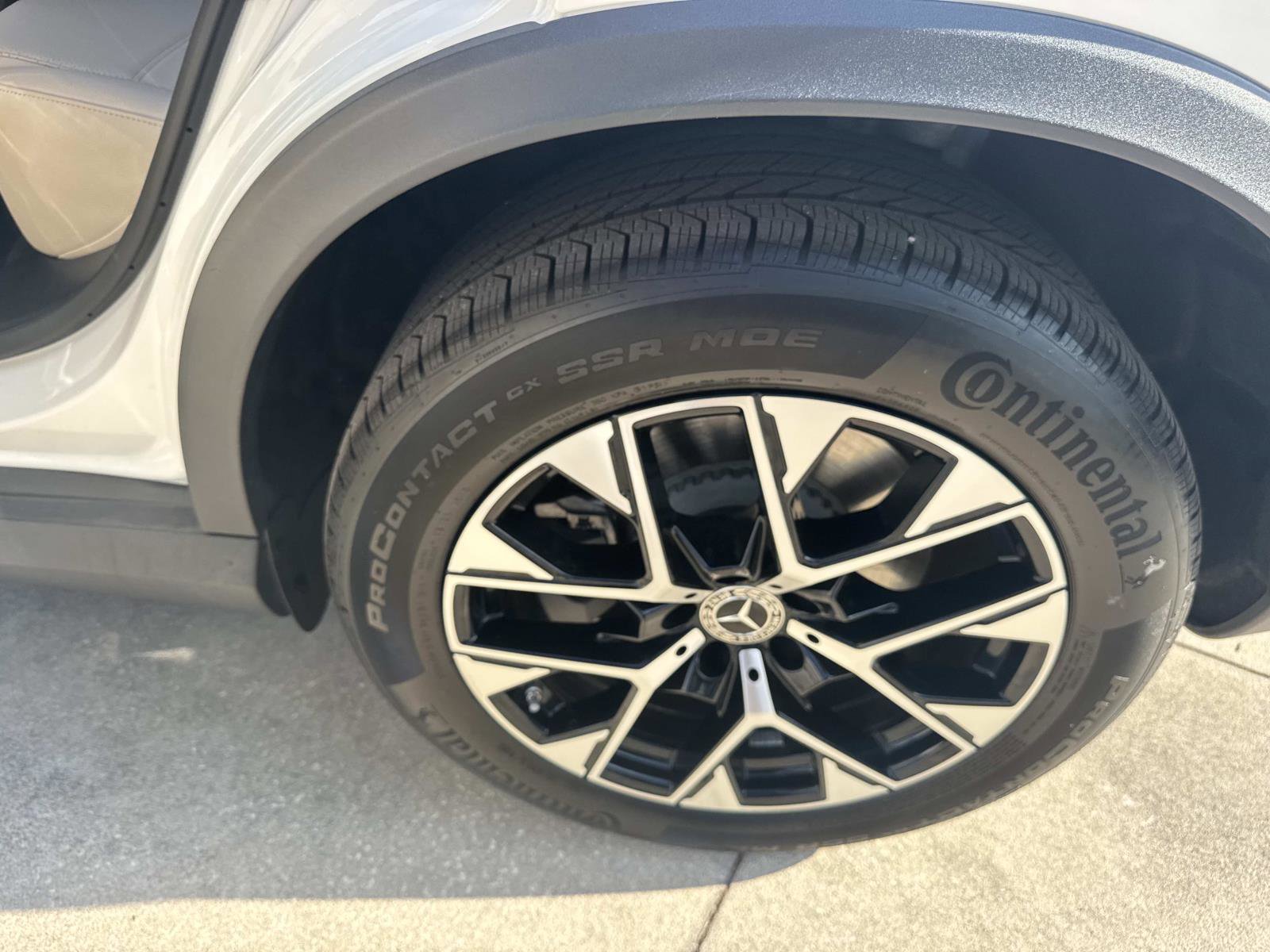 Certified 2025 Mercedes-Benz GLC 350e 4MATIC image 10