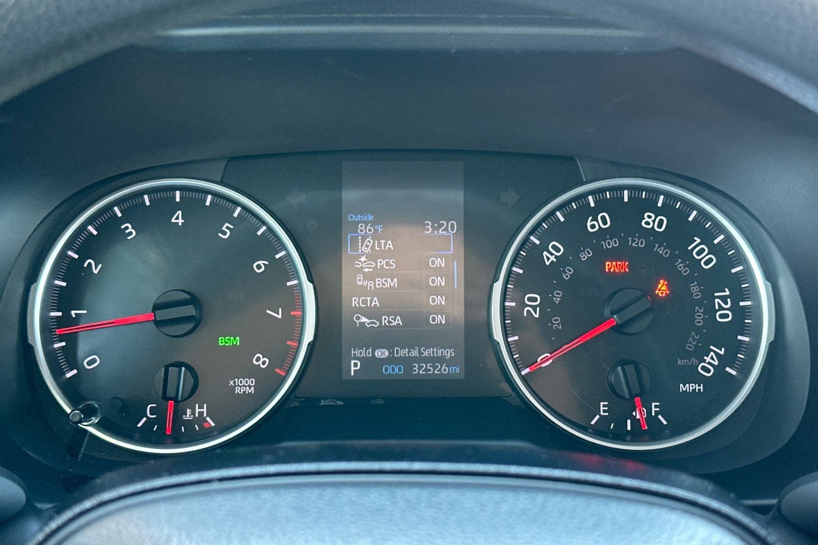 Used 2021 Toyota RAV4 XLE w/ Carpet Mat Package (TMS) image 25